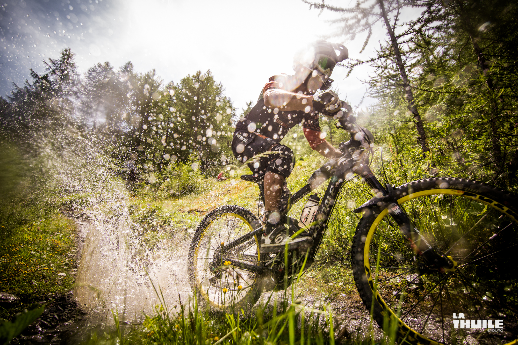 http://www.rockinthemiddle.com/images/blog/wp-uploads/2015/06/LaThuileEnduro2015-GaraDomenicalow-103.jpg