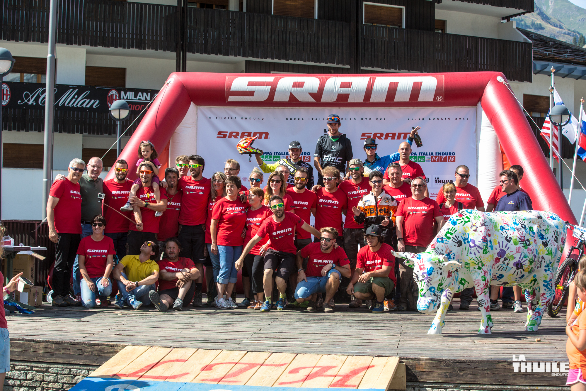 http://www.rockinthemiddle.com/images/blog/wp-uploads/2015/06/LaThuileEnduro2015-PremiazioniDomenicalow-18.jpg